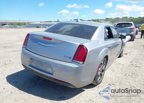 2015 Chrysler 300 300S из США, поврежденный, VIN 2C3CCAGGXFH763715